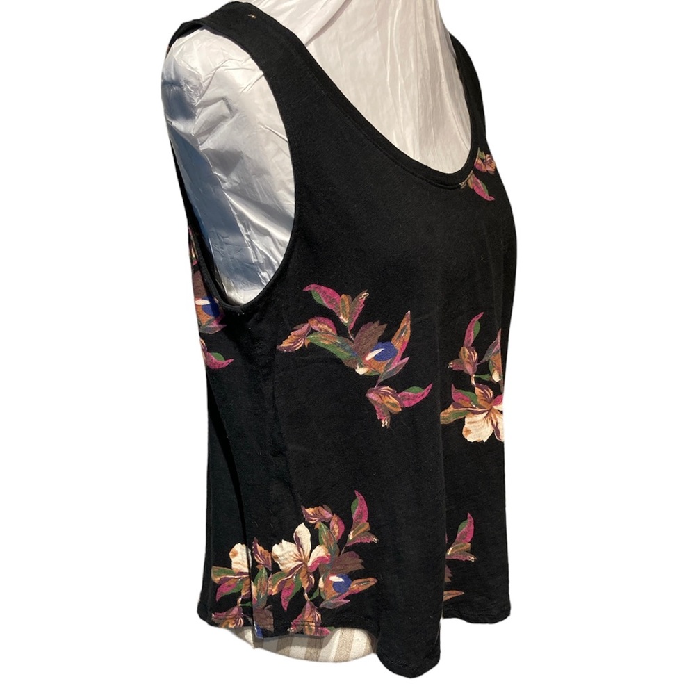 - - - A new day black floral sleeveless tank top loose fitting blouse size…